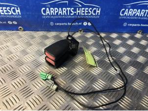 Used Rear seatbelt buckle, centre Volvo V50 (MW) 2.0 D 16V Price € 21,00 Margin scheme offered by Carparts Heesch
