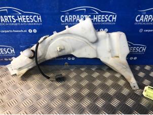 Used Front windscreen washer reservoir Ford Focus 2 C+C 2.0 16V Price € 15,75 Margin scheme offered by Carparts Heesch