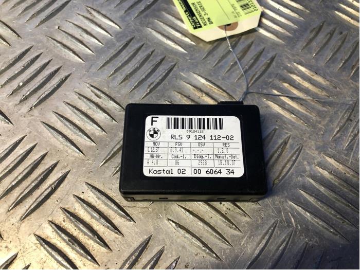 Gebrauchte Regensensor BMW 3 serie Touring (E91) 318i 16V Preis € 20,00 Margenregelung angeboten von Carparts Heesch