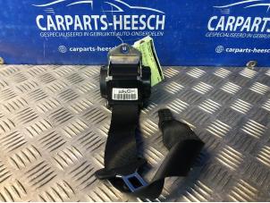 Używane Pas bezpieczenstwa lewy tyl BMW 1 serie (E81) 116i 2.0 16V Cena € 42,00 Procedura marży oferowane przez Carparts Heesch