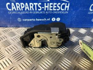 Używane Mechanizm blokady drzwi prawych tylnych wersja 4-drzwiowa BMW 1 serie (E87/87N) 116i 1.6 16V Cena € 36,75 Procedura marży oferowane przez Carparts Heesch
