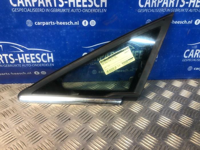 Front vent glass
