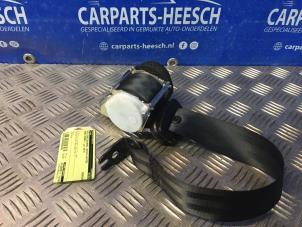Used Rear seatbelt, right Ford Mondeo IV Wagon 1.6 EcoBoost 16V Price € 42,00 Margin scheme offered by Carparts Heesch