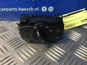 Used Light switch BMW 1 serie (E81) 116i 1.6 16V Price € 26,25 Margin scheme offered by Carparts Heesch