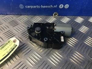 Used Sunroof motor BMW 1 serie (E81) 116i 1.6 16V Price € 52,50 Margin scheme offered by Carparts Heesch