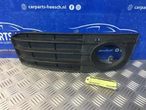 Used Fog light cover plate, right Audi A4 Avant (B8) 1.8 TFSI 16V Price € 20,00 Margin scheme offered by Carparts Heesch