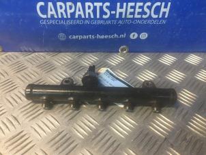 Used Fuel distributor Volvo S40 (MS) 2.0 D 16V Price € 52,50 Margin scheme offered by Carparts Heesch