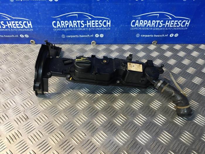 Gebrauchte Ventildeckel Ford Focus 3 Wagon 1.6 TDCi 115 Preis € 30,00 Margenregelung angeboten von Carparts Heesch
