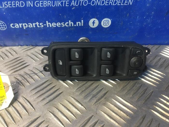 Usados Interruptor combinado de ventanillas Volvo S60 II (FS) 1.6 DRIVe,D2 Precio € 35,00 Norma de margen ofrecido por Carparts Heesch