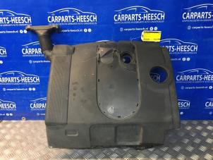 Używane Obudowa filtra powietrza Audi A3 Sportback (8PA) Cena € 42,00 Procedura marży oferowane przez Carparts Heesch