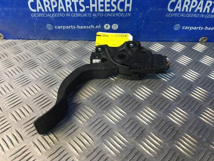 Accelerator pedal from a Ford S-Max (GBW) 2.3 16V 2008