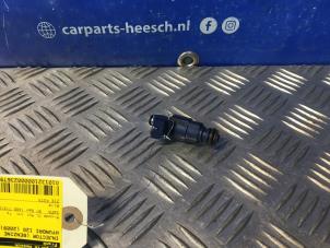 Used Injector (petrol injection) Hyundai i20 1.4i 16V Price € 21,00 Margin scheme offered by Carparts Heesch