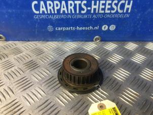 Used Crankshaft sprocket Ford Focus 3 1.6 TDCi Price € 26,25 Margin scheme offered by Carparts Heesch