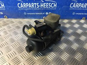 Used Oil filter housing Ford Focus 3 1.6 TDCi Price € 42,00 Margin scheme offered by Carparts Heesch