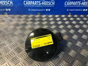 Gebrauchte Tankklappe Opel Astra Preis € 26,25 Margenregelung angeboten von Carparts Heesch
