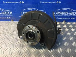 Used Knuckle, front right Volkswagen Eos (1F7/F8) 2.0 FSI 16V Price € 42,00 Margin scheme offered by Carparts Heesch