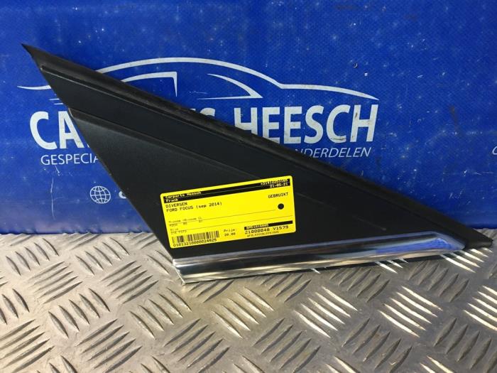 Usagé Divers Ford Focus 3 Wagon 1.0 Ti-VCT EcoBoost 12V 100 Prix € 20,00 Règlement à la marge proposé par Carparts Heesch
