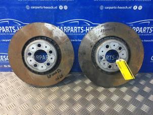Used Front brake disc Volvo XC90 I 2.5 T 20V Price € 52,50 Margin scheme offered by Carparts Heesch