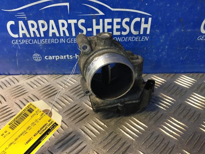 Usagé Boitier papillon Volkswagen Transporter Prix € 35,00 Règlement à la marge proposé par Carparts Heesch
