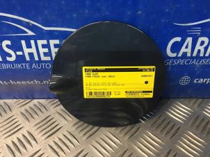 Used Tank cap cover Ford Focus 3 Wagon 1.0 Ti-VCT EcoBoost 12V 125 Price € 15,75 Margin scheme offered by Carparts Heesch