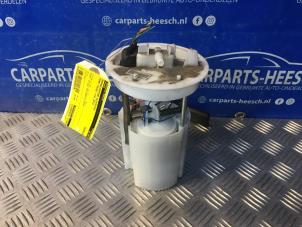 Used Electric fuel pump Ford Focus 3 1.0 Ti-VCT EcoBoost 12V 125 Price € 52,50 Margin scheme offered by Carparts Heesch
