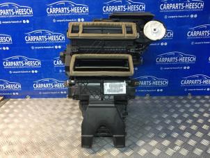 Used Heater housing Ford Focus 3 1.0 Ti-VCT EcoBoost 12V 125 Price € 152,25 Margin scheme offered by Carparts Heesch