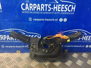 Usados Interruptor combinado columna de dirección Opel Astra Precio € 42,00 Norma de margen ofrecido por Carparts Heesch