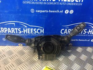 Usagé Commodo d'essuie glace Ford Fiesta Prix € 42,00 Règlement à la marge proposé par Carparts Heesch