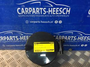 Used Tank cap cover Ford Focus 3 Wagon 1.0 Ti-VCT EcoBoost 12V 125 Price € 31,50 Margin scheme offered by Carparts Heesch