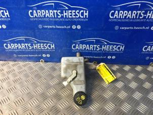 Used Master cylinder Ford Focus 3 Wagon 1.0 Ti-VCT EcoBoost 12V 125 Price € 36,75 Margin scheme offered by Carparts Heesch