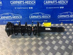 Used Front shock absorber, right Volkswagen Eos (1F7/F8) 1.4 TSI 16V Price € 47,25 Margin scheme offered by Carparts Heesch