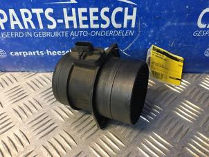 Usados Medidor de masa de aire Volkswagen Transporter Precio € 21,00 Norma de margen ofrecido por Carparts Heesch