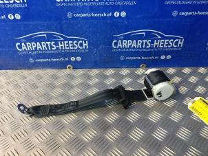 Used Rear seatbelt, left Volkswagen Eos (1F7/F8) 1.4 TSI 16V Price € 42,00 Margin scheme offered by Carparts Heesch