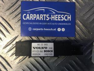 Used Airbag sensor Volvo V70 (SW) 2.4 T 20V Price € 21,00 Margin scheme offered by Carparts Heesch