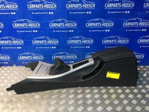 Used Middle console BMW 3 serie (E92) 320i 16V Price € 78,75 Margin scheme offered by Carparts Heesch