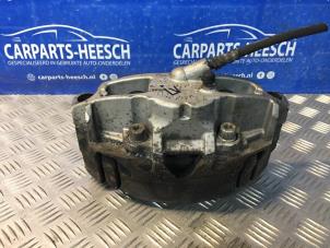 Used Front brake calliper, right Ford S-Max (GBW) 2.5 Turbo 20V Price € 26,25 Margin scheme offered by Carparts Heesch