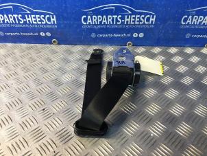 Usagé Ceinture de sécurité arrière droite Opel Corsa D 1.4 16V Twinport Prix € 42,00 Règlement à la marge proposé par Carparts Heesch