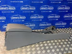 Used Middle console BMW 3 serie Touring (E91) 320i 16V Price € 52,50 Margin scheme offered by Carparts Heesch