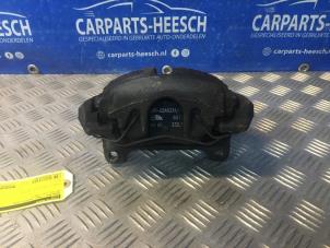 Used Front brake calliper, right Volkswagen Eos (1F7/F8) 2.0 TFSI 16V Price € 26,25 Margin scheme offered by Carparts Heesch