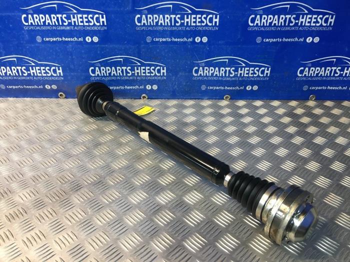 Front drive shaft, right from a Volkswagen Eos (1F7/F8) 2.0 TFSI 16V 2007