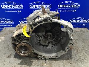 Używane Skrzynia biegów Volkswagen Eos (1F7/F8) 2.0 TFSI 16V Cena € 262,50 Procedura marży oferowane przez Carparts Heesch
