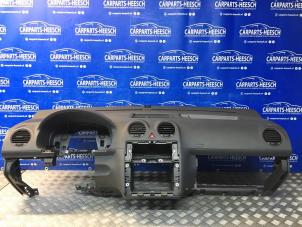 Used Dashboard Volkswagen Caddy III (2KA,2KH,2CA,2CH) 1.6 TDI 16V Price on request offered by Carparts Heesch