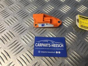 Used Airbag sensor Volkswagen Touran (1T1/T2) 1.4 16V TSI 140 Price € 15,75 Margin scheme offered by Carparts Heesch