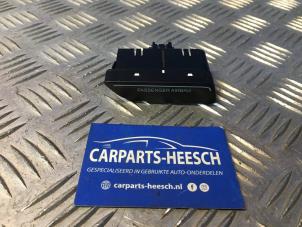 Used Airbag indicator light Ford B-Max (JK8) 1.0 EcoBoost 12V 100 Price € 15,75 Margin scheme offered by Carparts Heesch