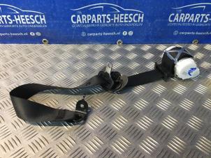 Used Front seatbelt, right BMW 1 serie (F21) 116i 1.6 16V Price € 26,25 Margin scheme offered by Carparts Heesch