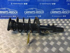 Used Front shock absorber, right Ford Focus 3 Wagon 1.0 Ti-VCT EcoBoost 12V 125 Price € 52,50 Margin scheme offered by Carparts Heesch