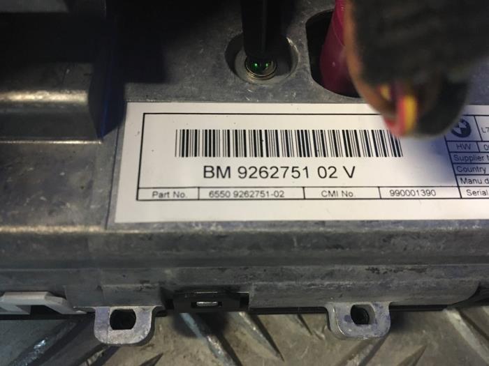 Display Multimédia unité de réglage d'un BMW 1 serie (F20) 116i 1.6 16V 2012