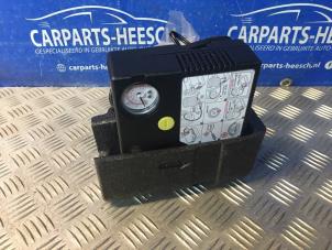 Used Tyre repair kit BMW 1 serie (F20) 116i 1.6 16V Price € 47,25 Margin scheme offered by Carparts Heesch
