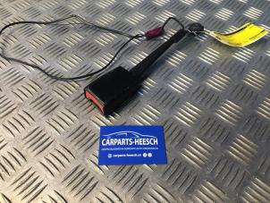 Used Front seatbelt buckle, left Ford C-Max (DXA) 1.0 Ti-VCT EcoBoost 12V 125 Price € 21,00 Margin scheme offered by Carparts Heesch
