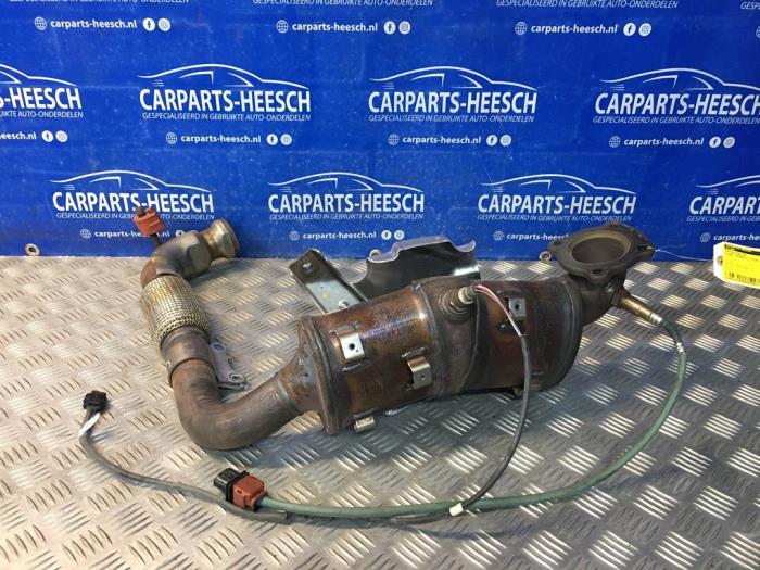 Używane Katalizator Ford Transit Courier 1.0 Ti-VCT EcoBoost 12V Cena € 175,00 Procedura marży oferowane przez Carparts Heesch